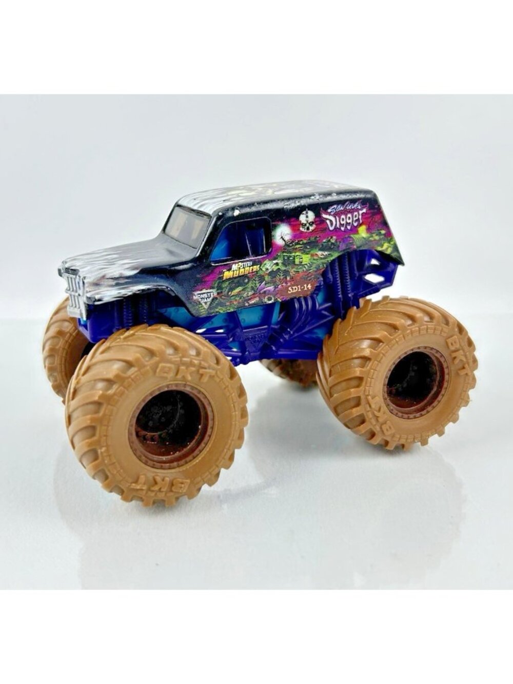 Spin Master Monster Jam Grave Digger Monster Truck Toy Vehicle